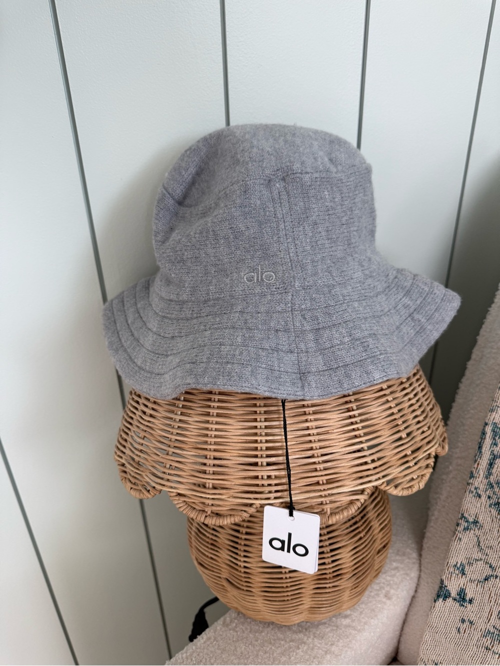New ALO Yoga Merino Wool Gray Bucket Hat - Soft Knit Sun Hat